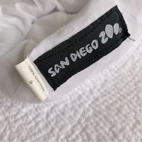 San Diego Zoo White Animal Embroidered Unisex Wide Brim Hat Size Small - Picture 6 of 6